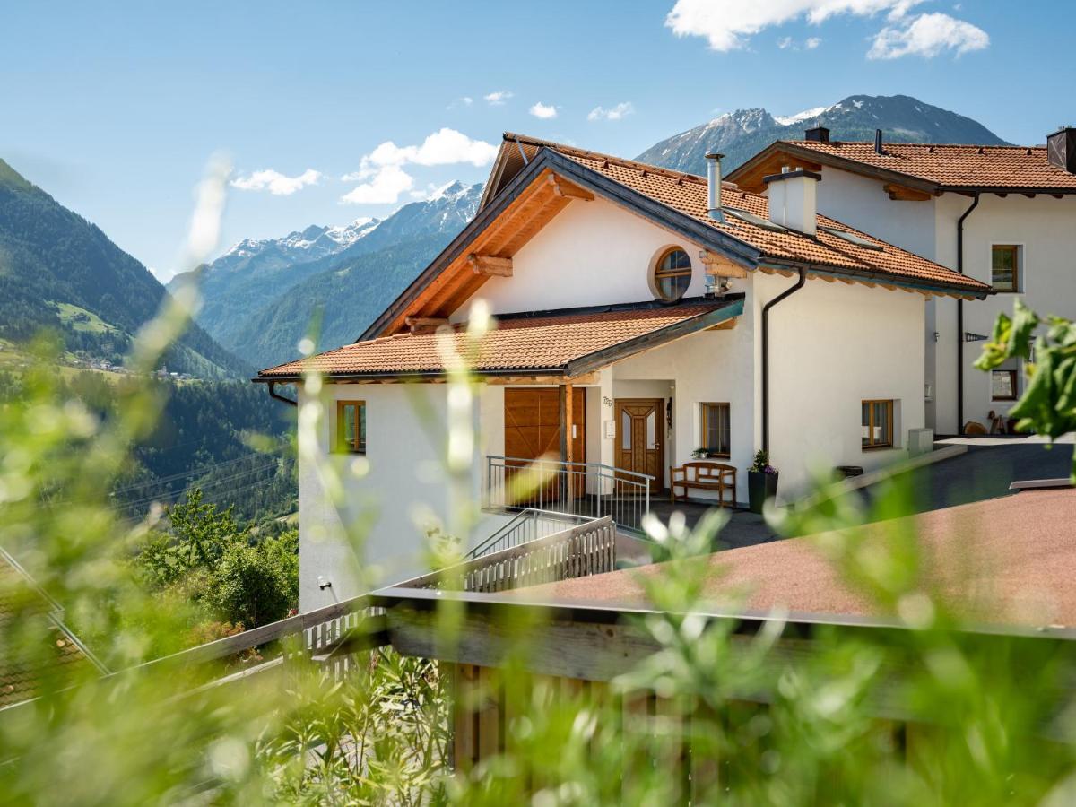 ヴェンスHaus Ausblickアパートメント エクステリア 写真